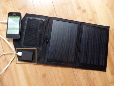 Fold Out Mobile Solar Charger 2000